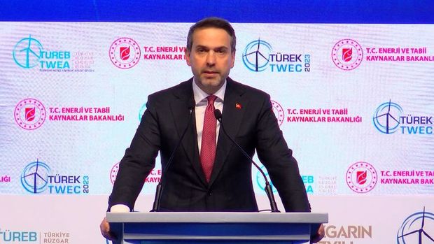 Bayraktar’dan rüzgar enerjisinde 150 bin megavatlık hedef