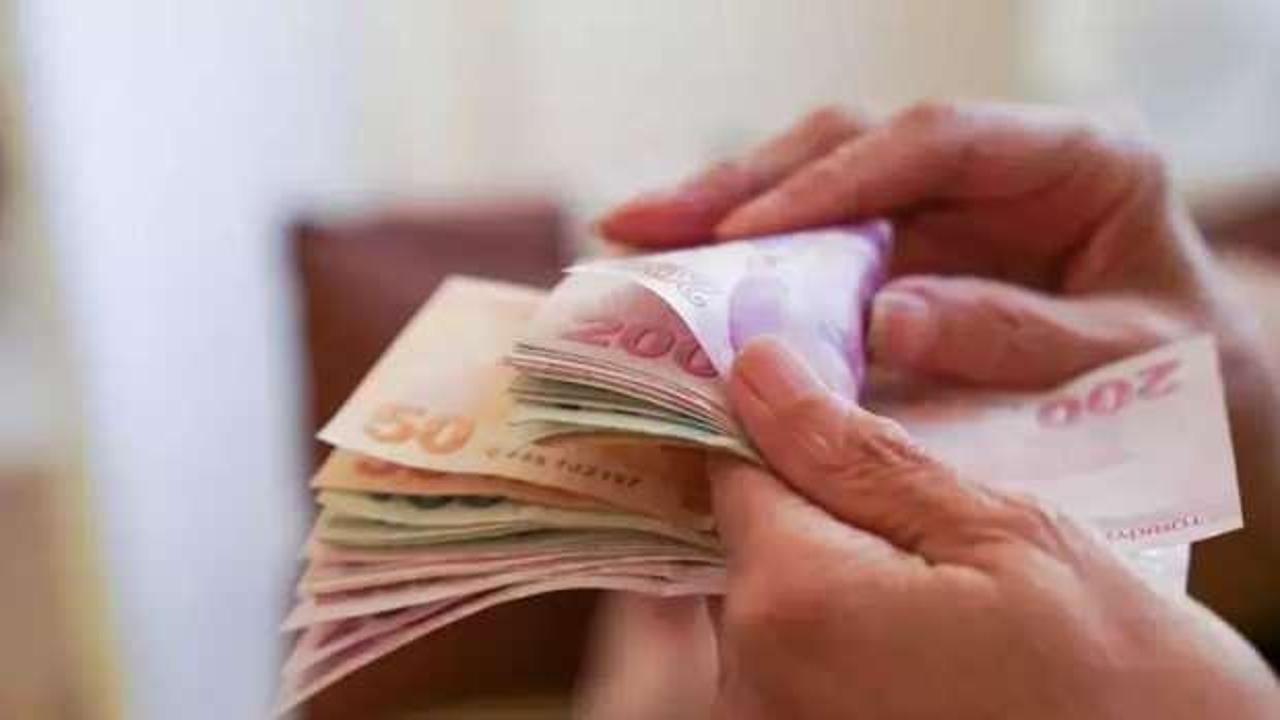 Emekli maaşı ödeme tarihi değişti mi? SGK’dan emekli aylığı açıklaması
