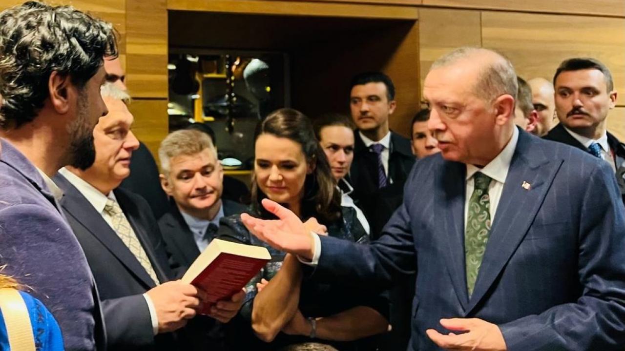 Erdoğan’dan Orban’a Togg sonrası ikinci hediye