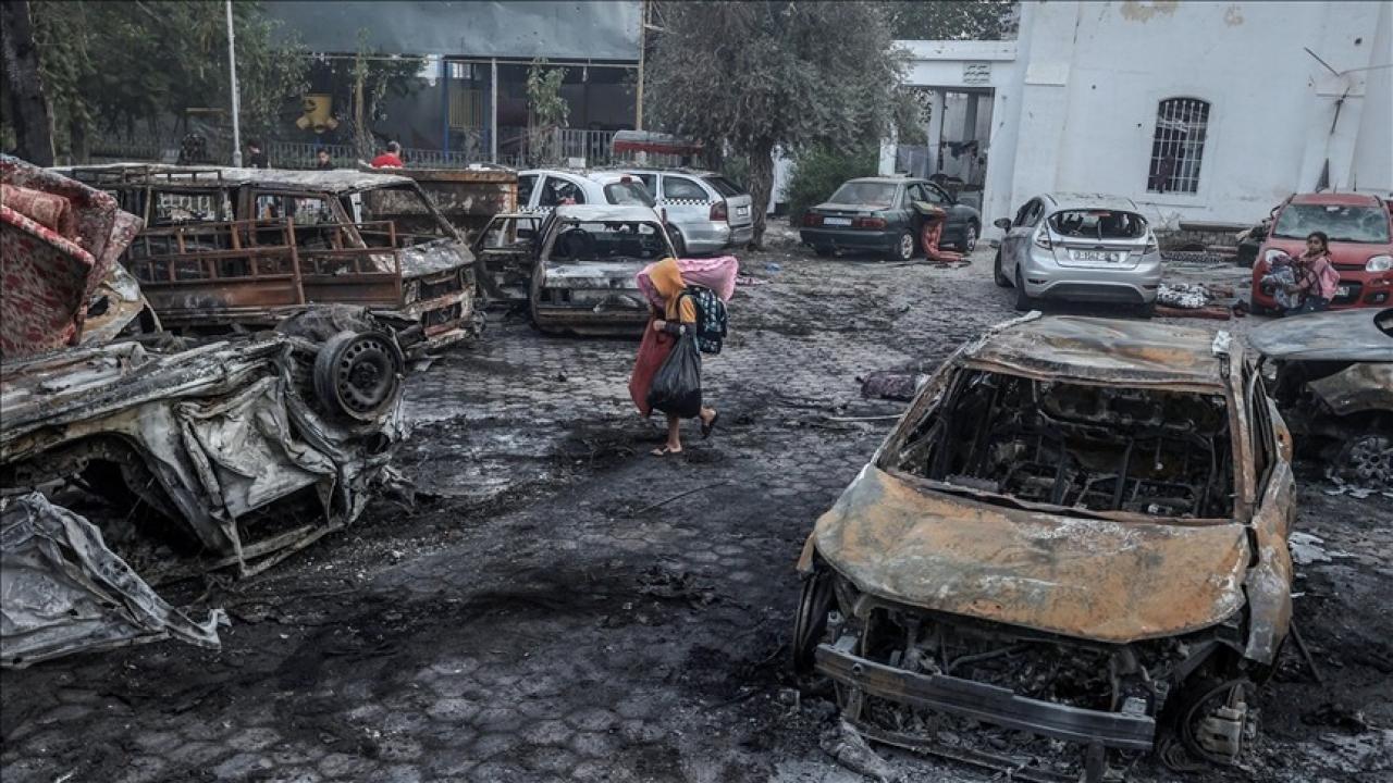 İsrail’in yapay zeka oyunu! Sahte kamplar ve hastane saldırısı yalanı ifşa oldu!