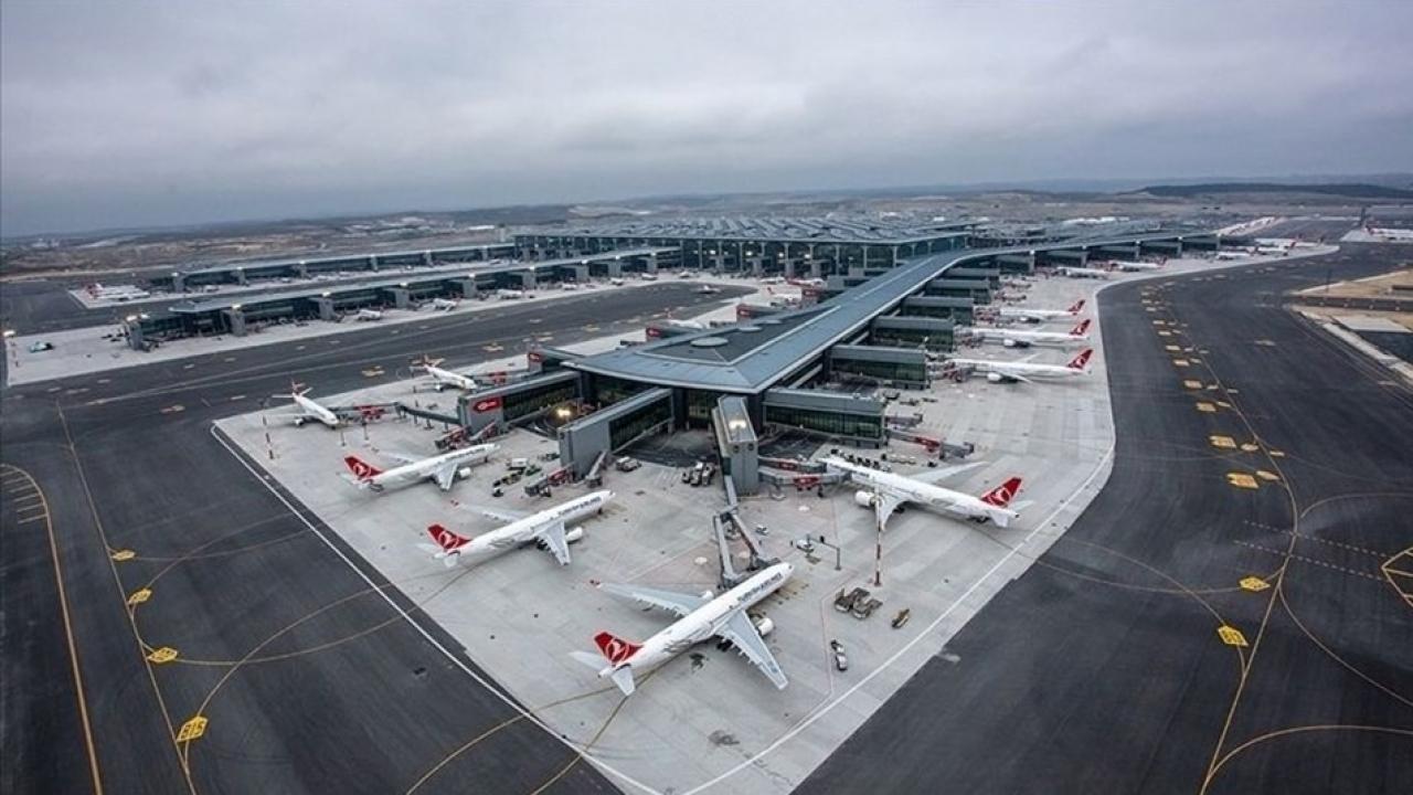 İstanbul’daki havalimanlarında yolcu sayısı yüzde 21 arttı!