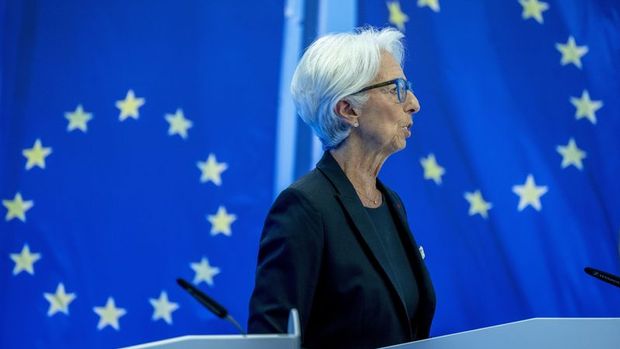 Lagarde’dan uzun vadeli sıkılaşma mesajı