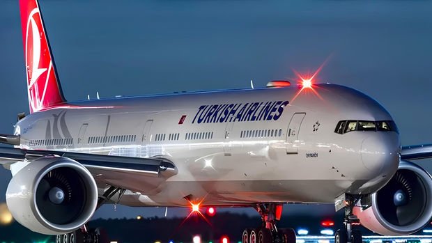 THY, tarihindeki en büyük uçak alımı için Airbus ile görüşüyor