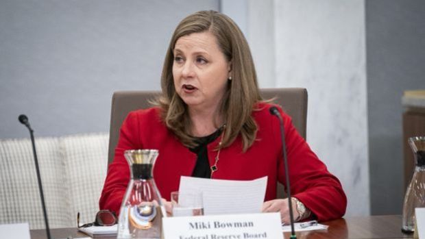 Fed Yönetim Kurulu Üyesi Bowman: Enflasyon bir süre yüksek kalacak