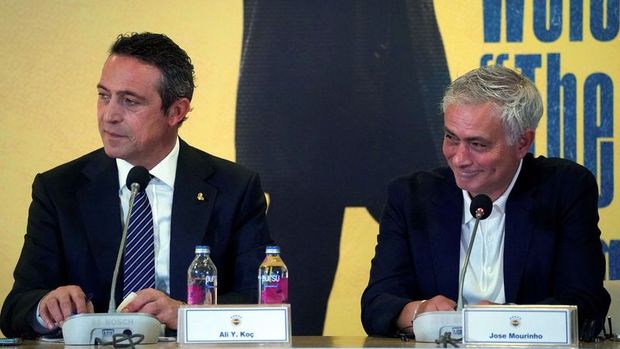 Fenerbahçe, Mourinho’nun ücretini borsaya bildirdi