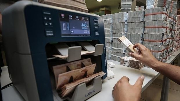 Hazine 637,3 milyar TL’lik iç borçlanma planlıyor