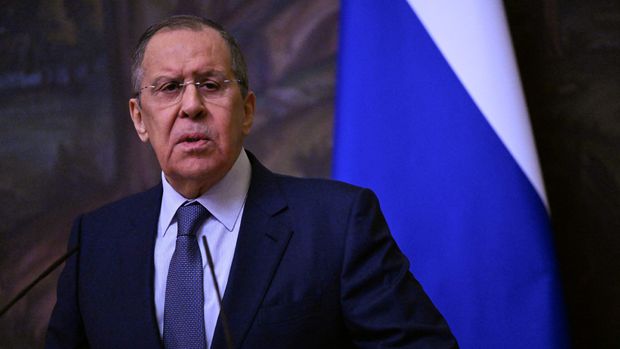 Lavrov, Çin’de destek mesajlarıyla karşılandı