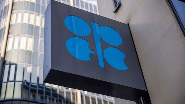 OPEC+ Nisan’da kotayı aştı