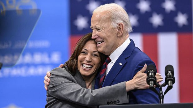 ABD Başkan Yardımcısı Harris’ten Biden’a övgü