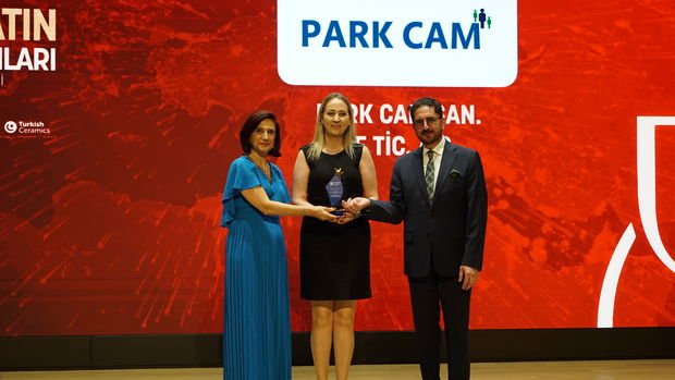 Park Cam ihracatını en fazla artıran firma olarak ödüllendirildi