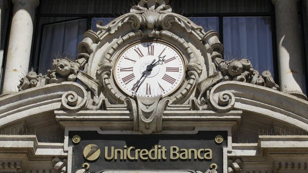 UniCredit, AMB’nin Rusya’ya ilişkin talimatlarını mahkemeye taşıdı