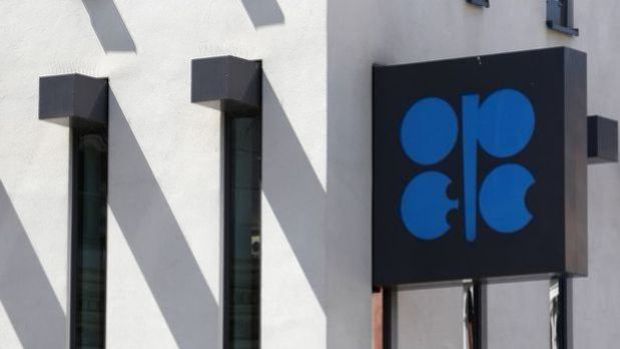 OPEC petrol talep tahminini düşürdü