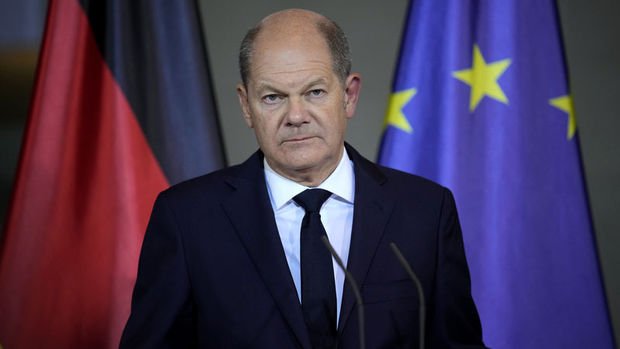 Almanya Başbakanı Scholz’tan güven oyu talebi