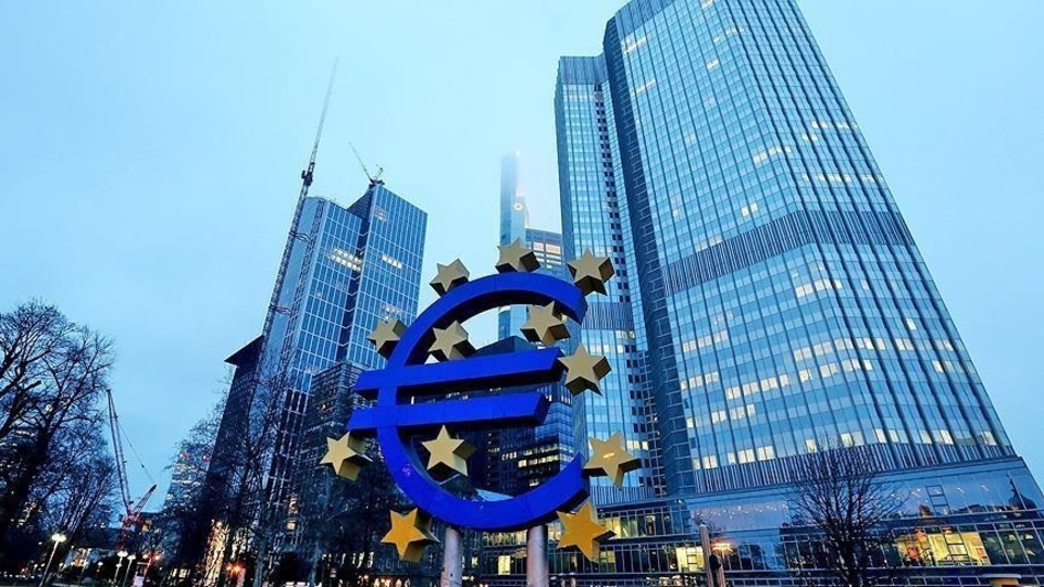 Euro Bölgesi’nde ekonomiye güven azaldı