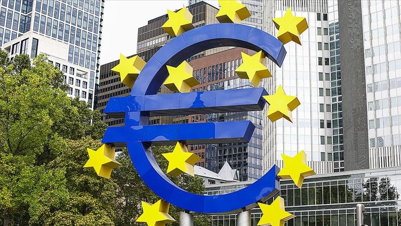 Euro Bölgesi’nde imalat göstergesi üç ayın en düşük seviyesinde
