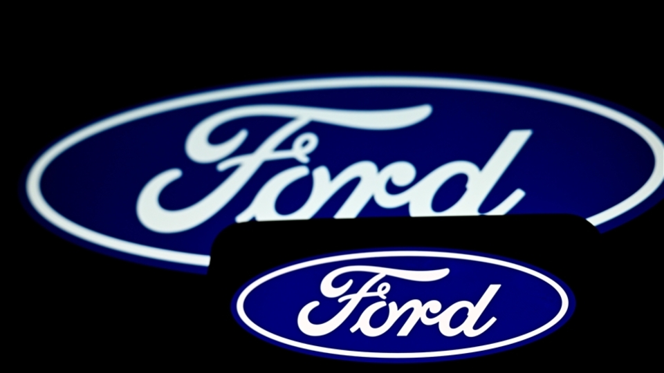 Ford tarife belirsizliği nedeniyle mali tahminlerini askıya aldı