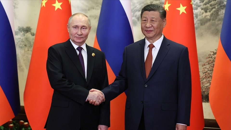 Putin ve Şi Moskova’da görüştü