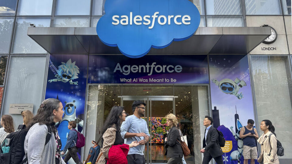 Salesforce, Informatica’yı satın alacak
