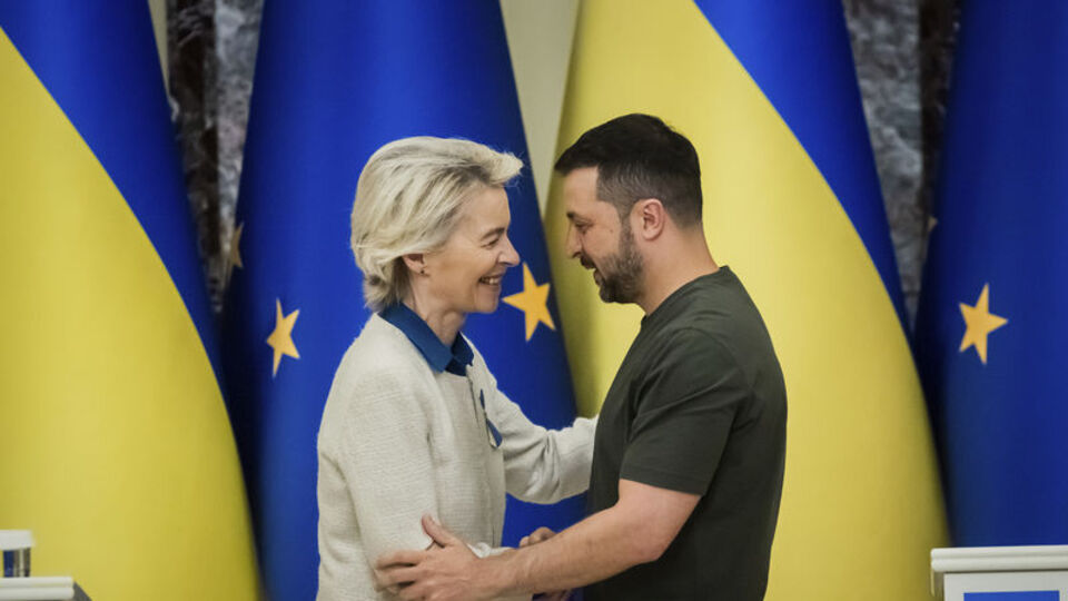 Zelenskiy AB’nin Rusya’ya yaptırım paketini görüştü