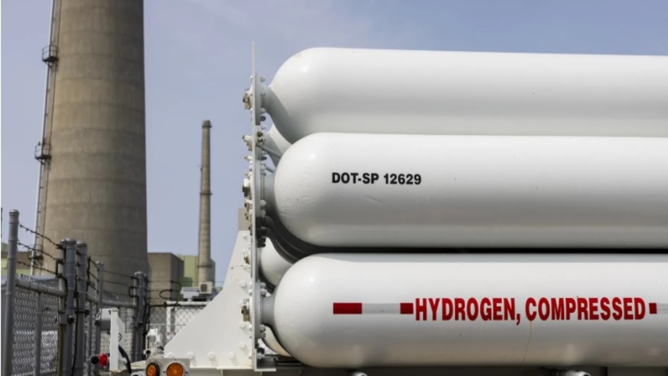ABD 3,7 milyar dolarlık temiz enerji projelerini sonlandırdı
